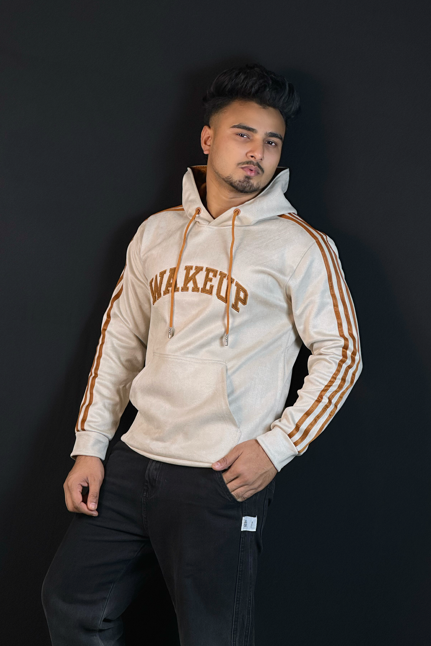 ক্রিম কালার চায়না ভেলভেট হুডি-WAKEUP