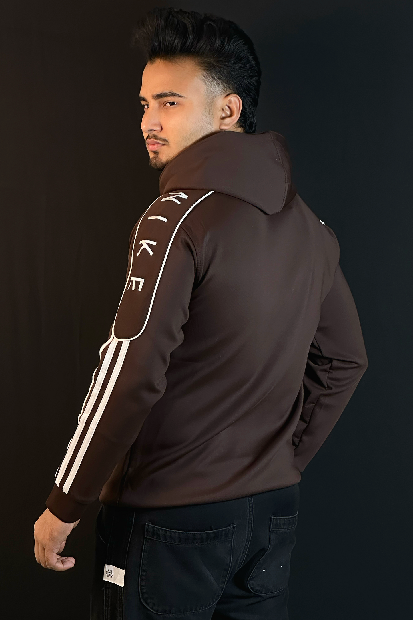 চকলেট কালার চায়না হুডি-NIKE