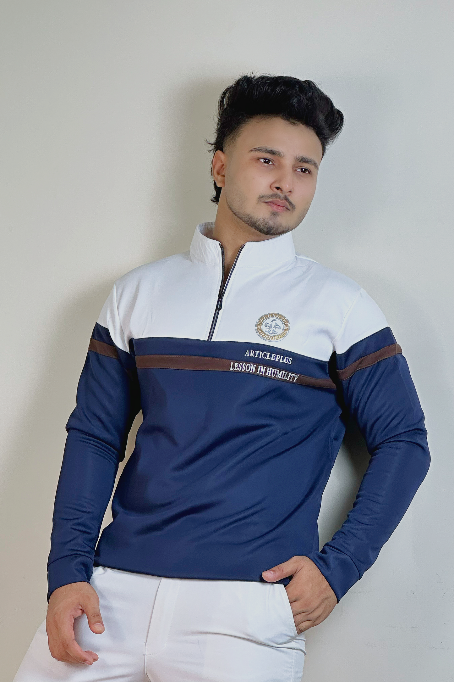 নেভিব্লু কালার সোয়েটশার্ট-AP