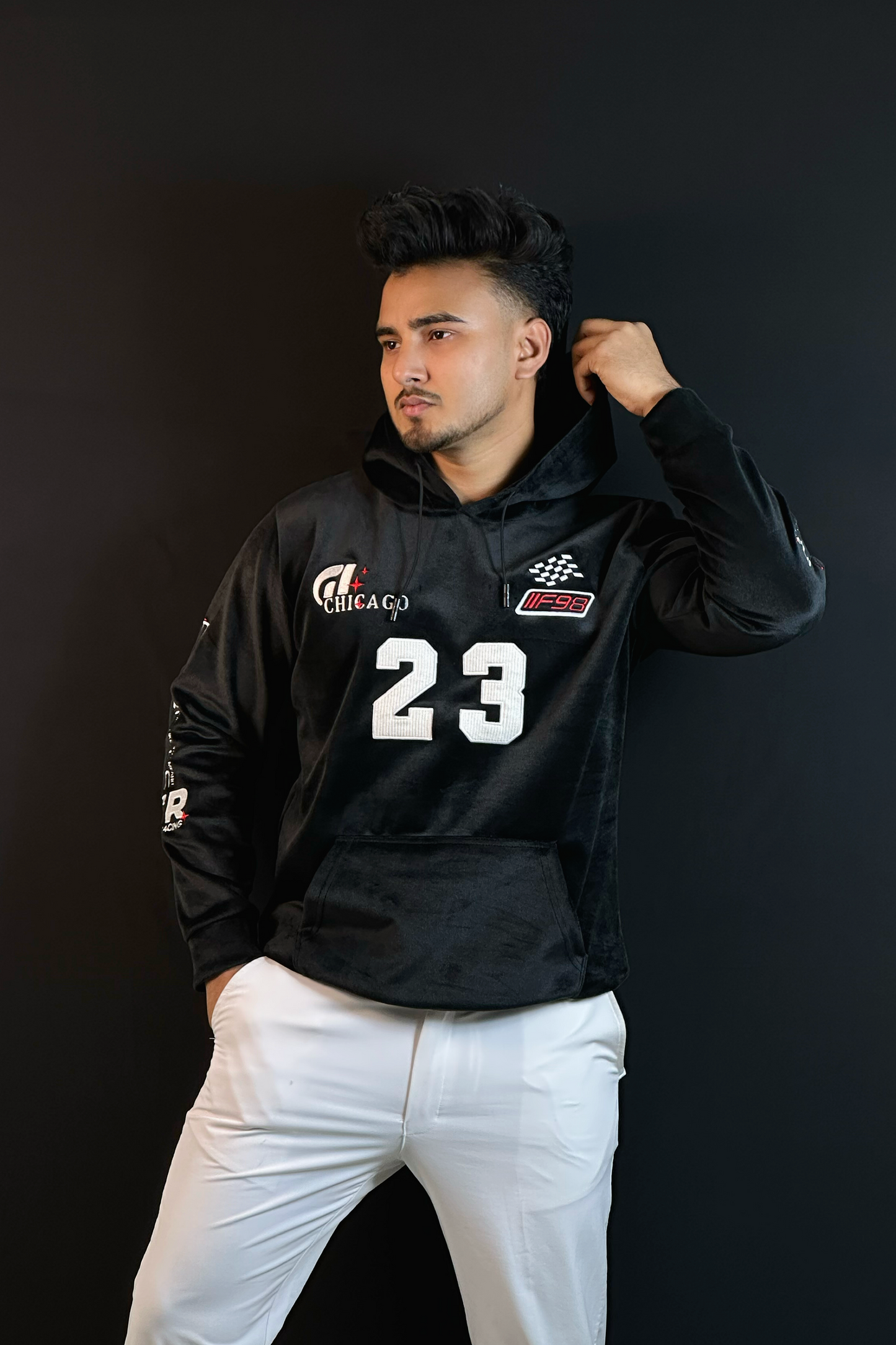 কালো কালার চায়না ভেলভেট হুডি-23