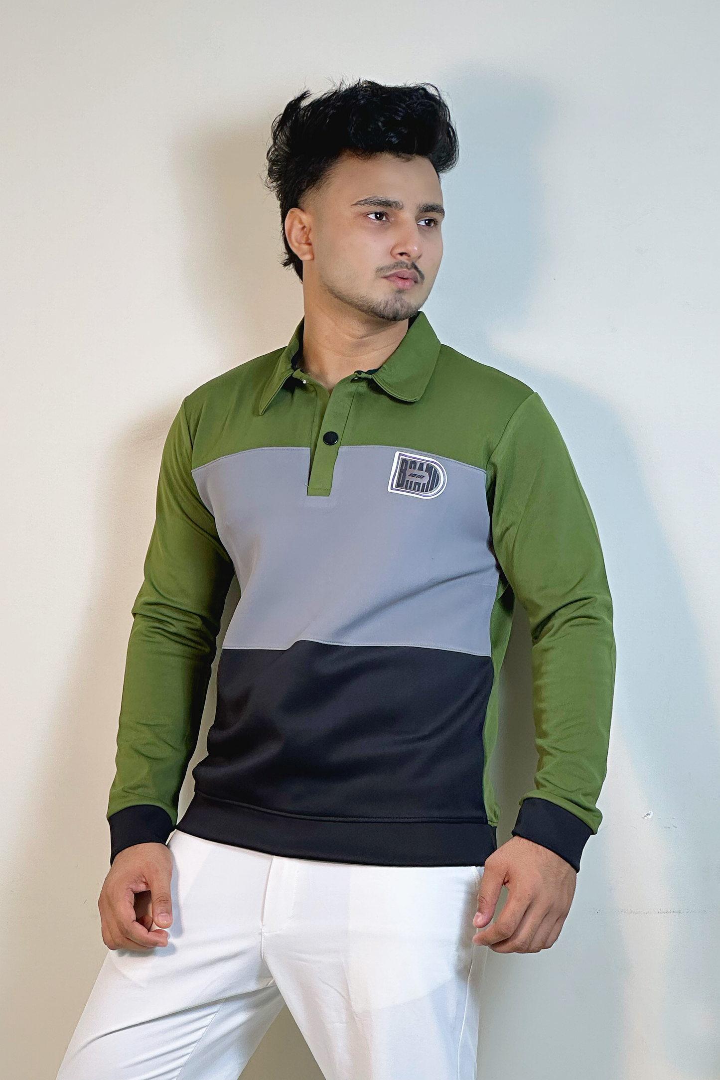 অলিভ কালার সোয়েটশার্ট-D