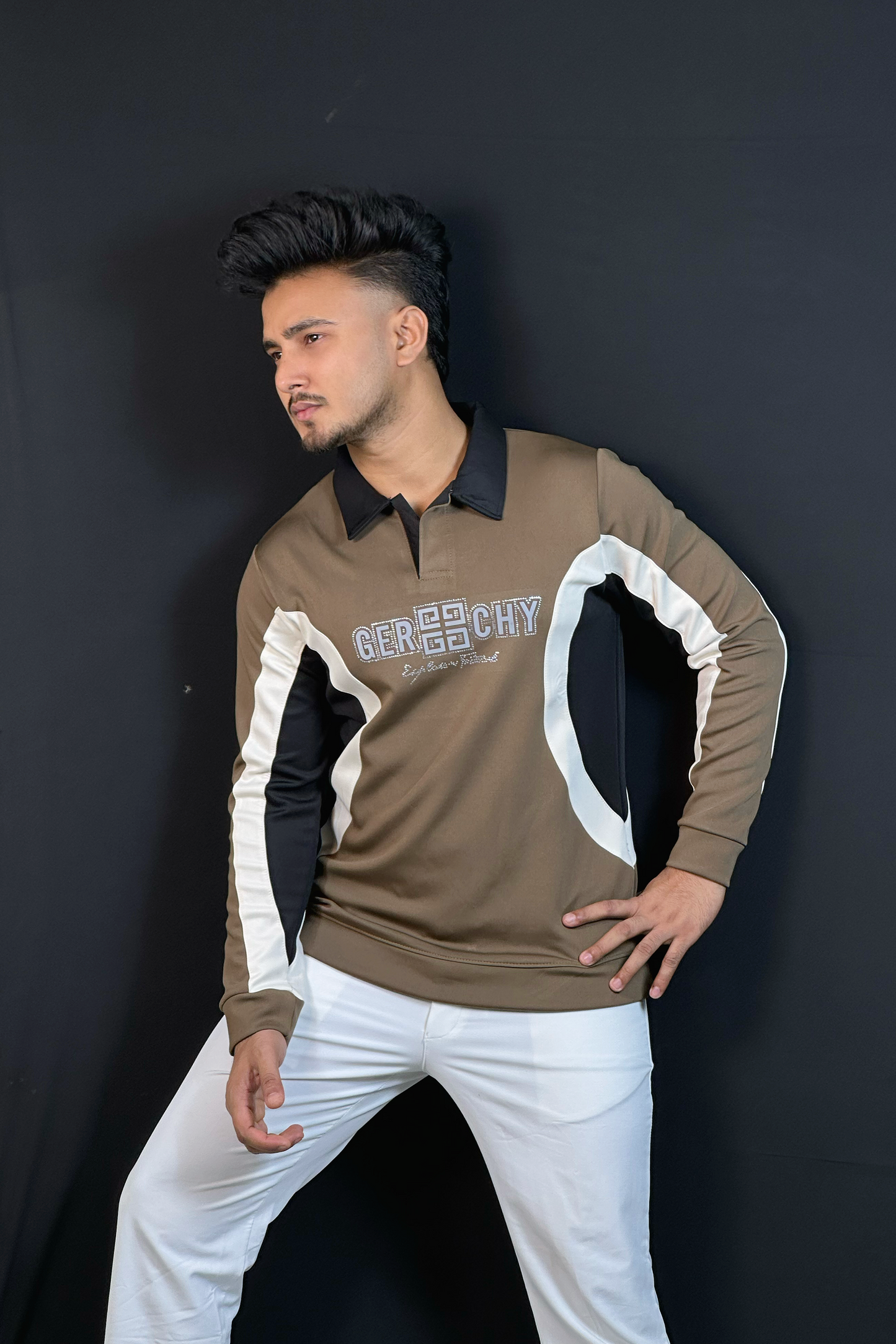 ডার্ক ব্রাউন কালার সোয়েটশার্ট-STONE