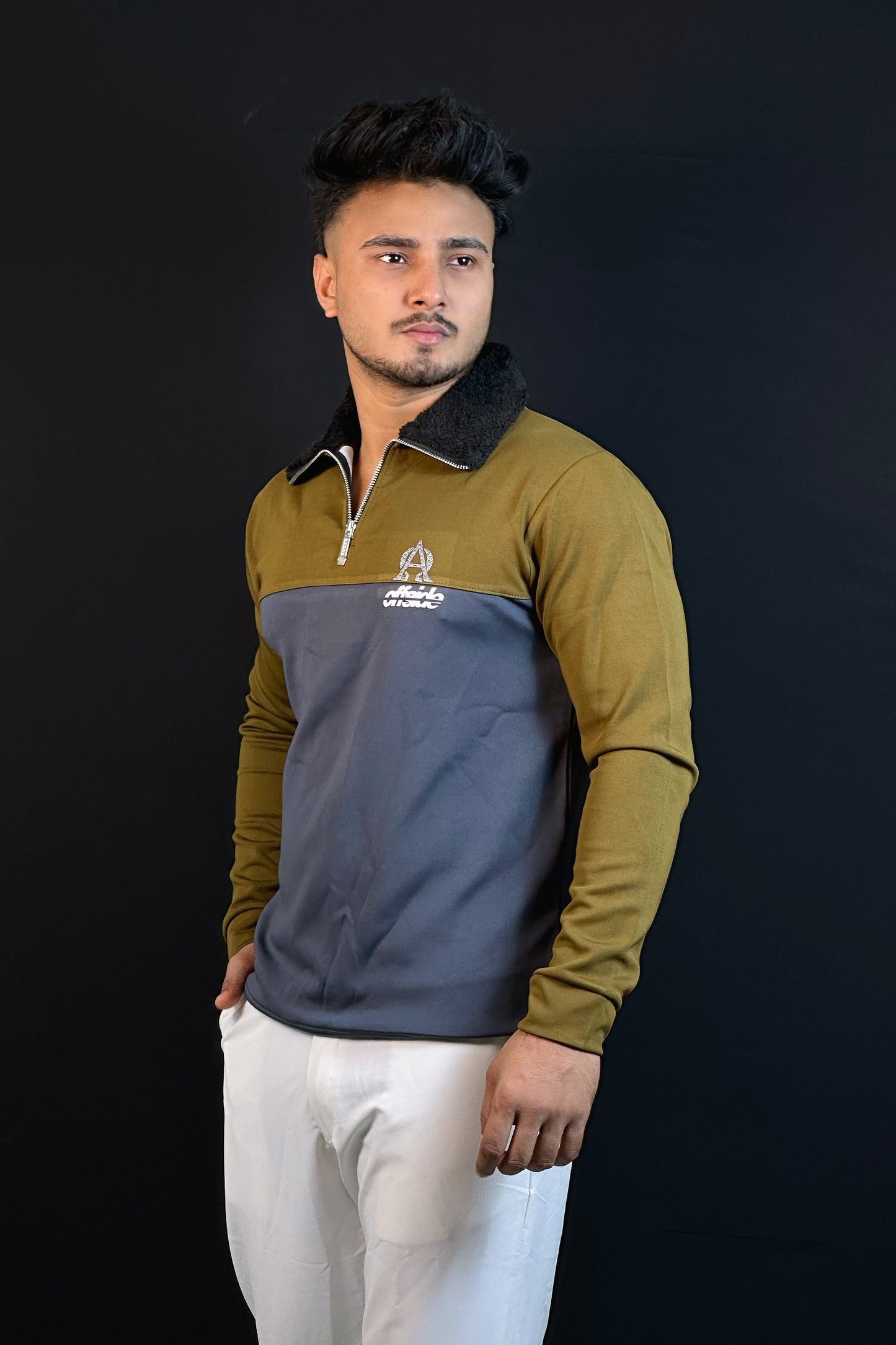 অলিভ অ্যাশ কালার সোয়েটশার্ট-SHERPA