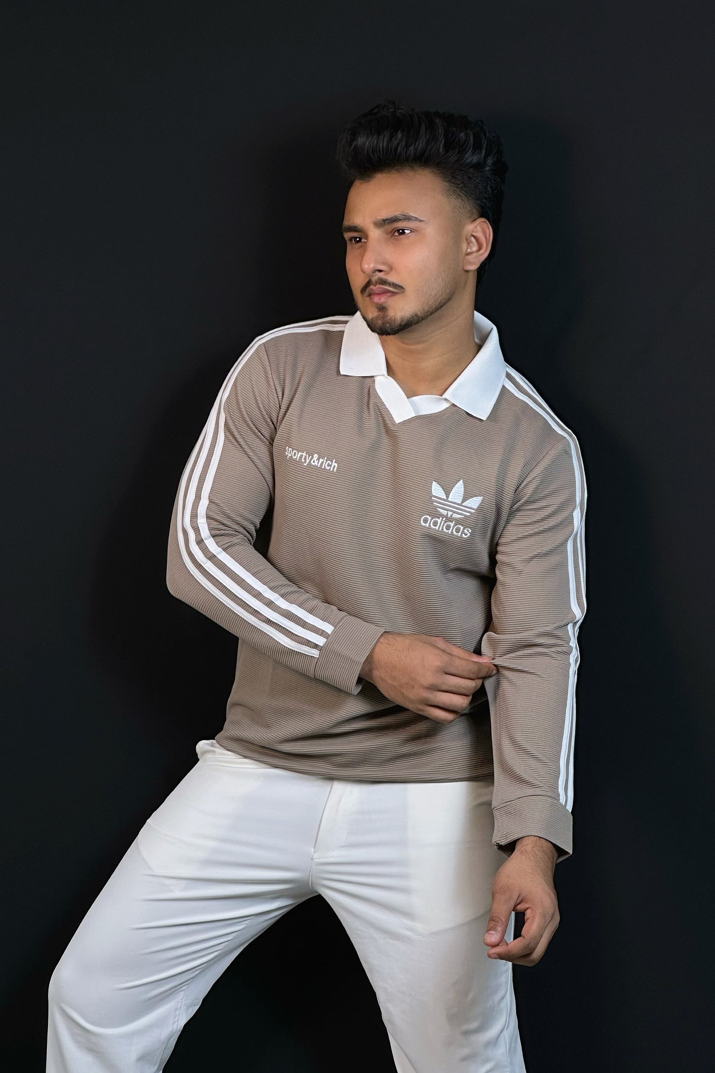 বেইজ ব্রাউন কালার সোয়েটশার্ট-adidas