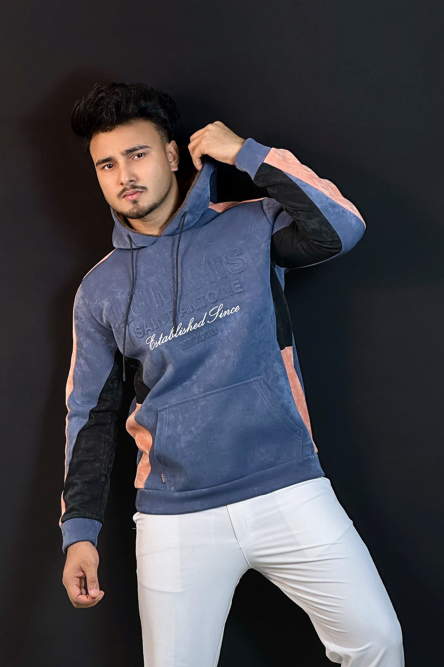 ডিপ ব্লু চায়না হুডি-LUMIN