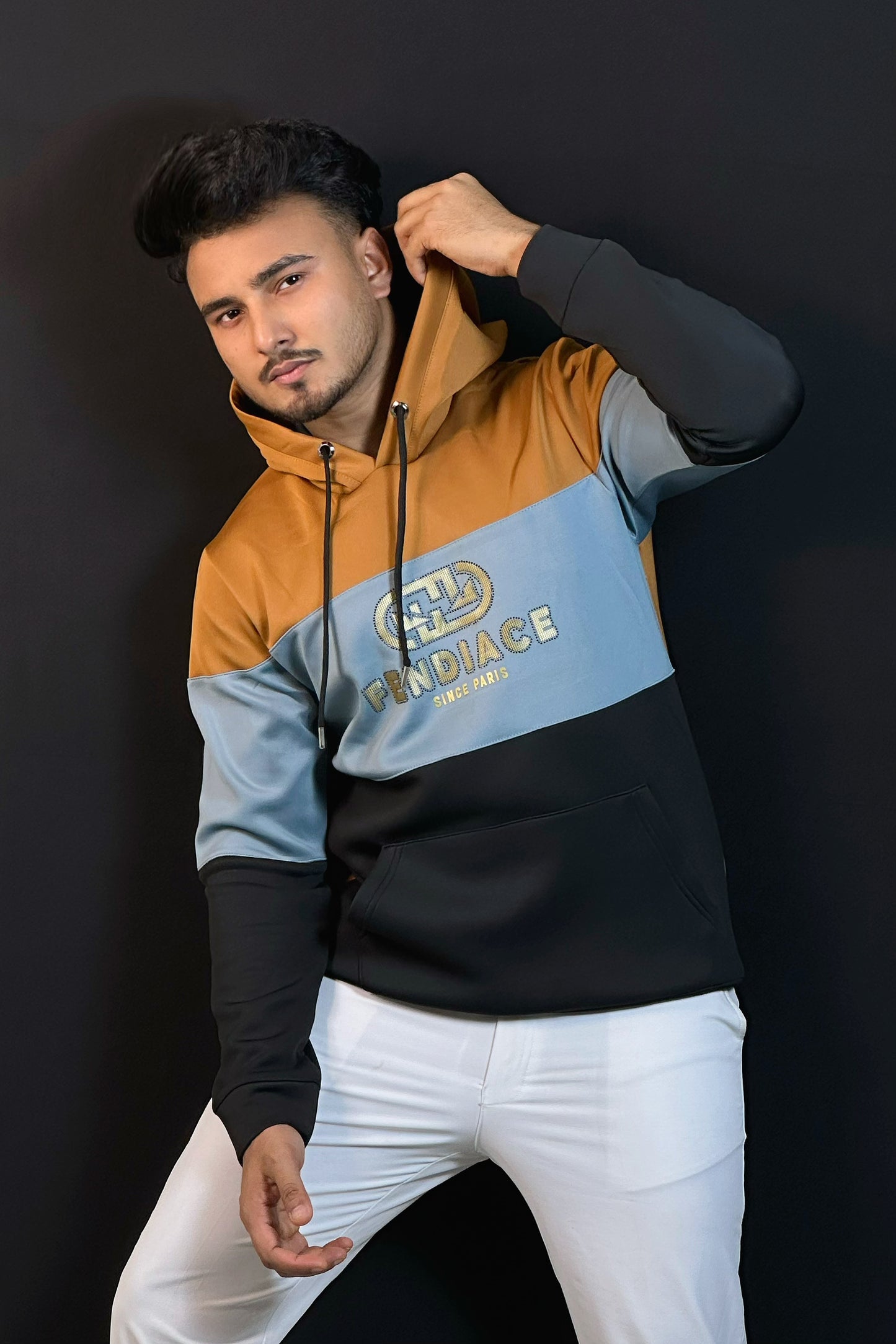 মাস্টার্ড কনট্রাস্ট কালার চায়না হুডি