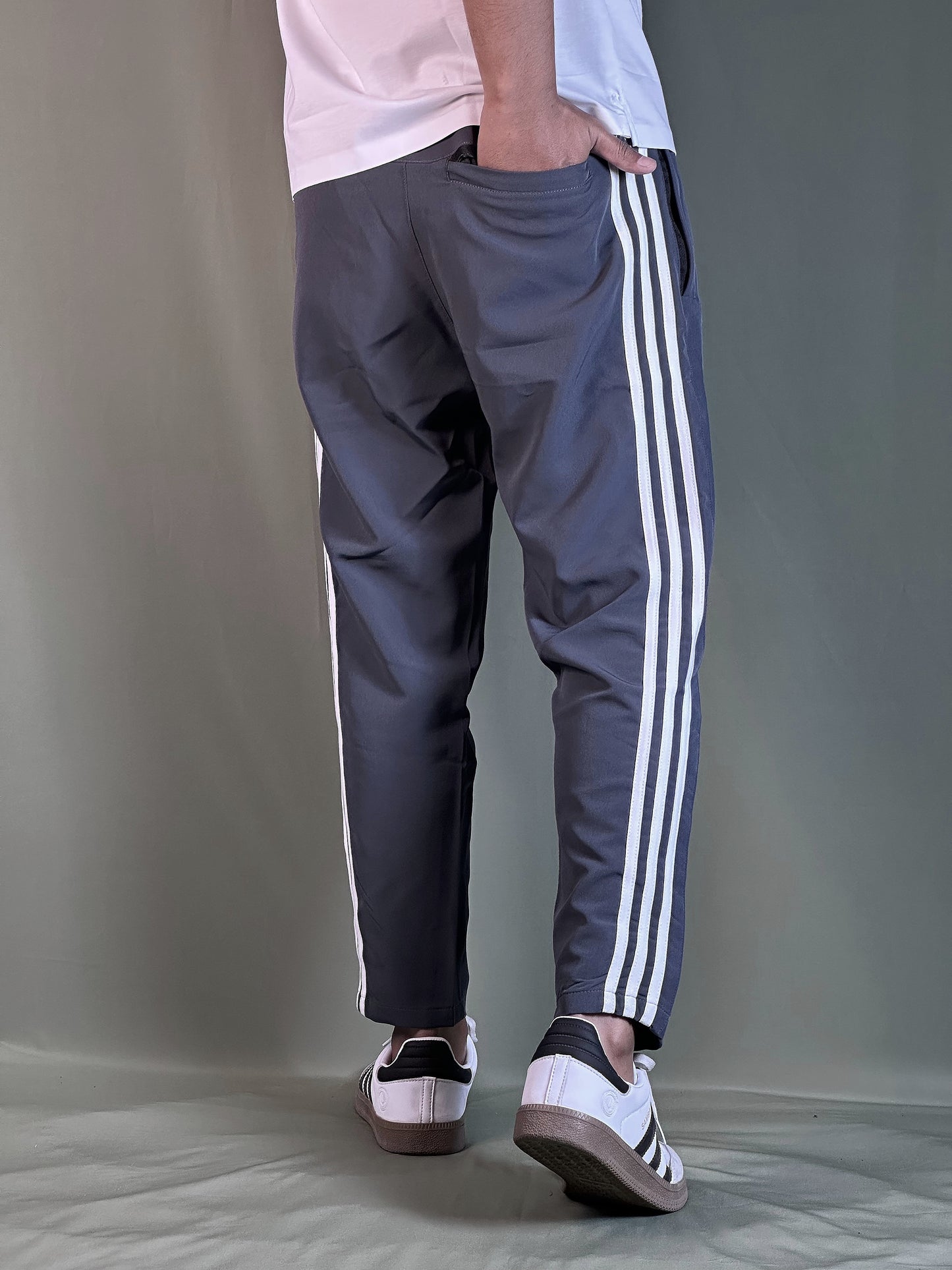 গ্রে কালার ট্রাউজার-Stripe