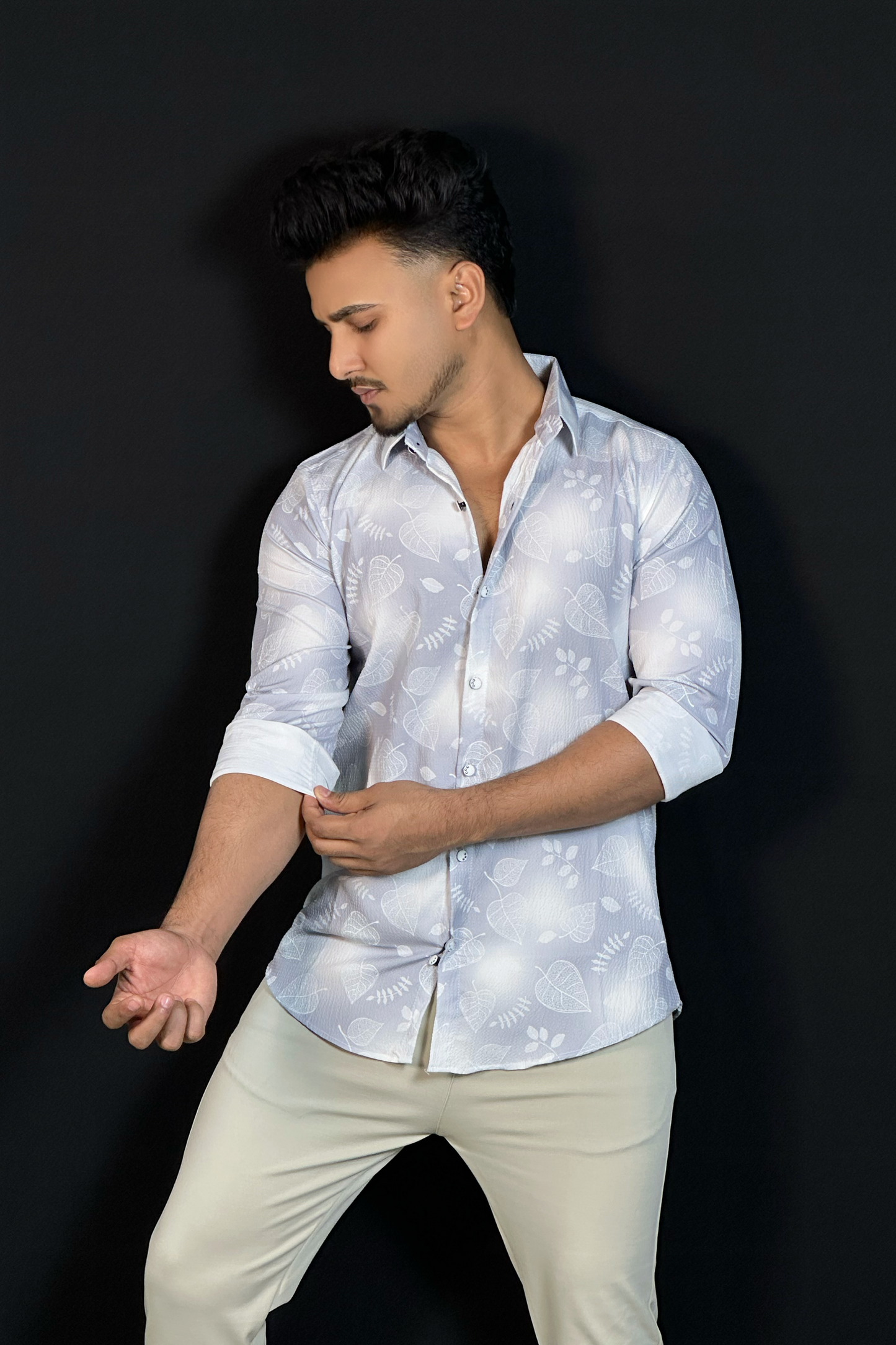 অফহোয়াইট প্রিন্টেড শার্ট-Floral