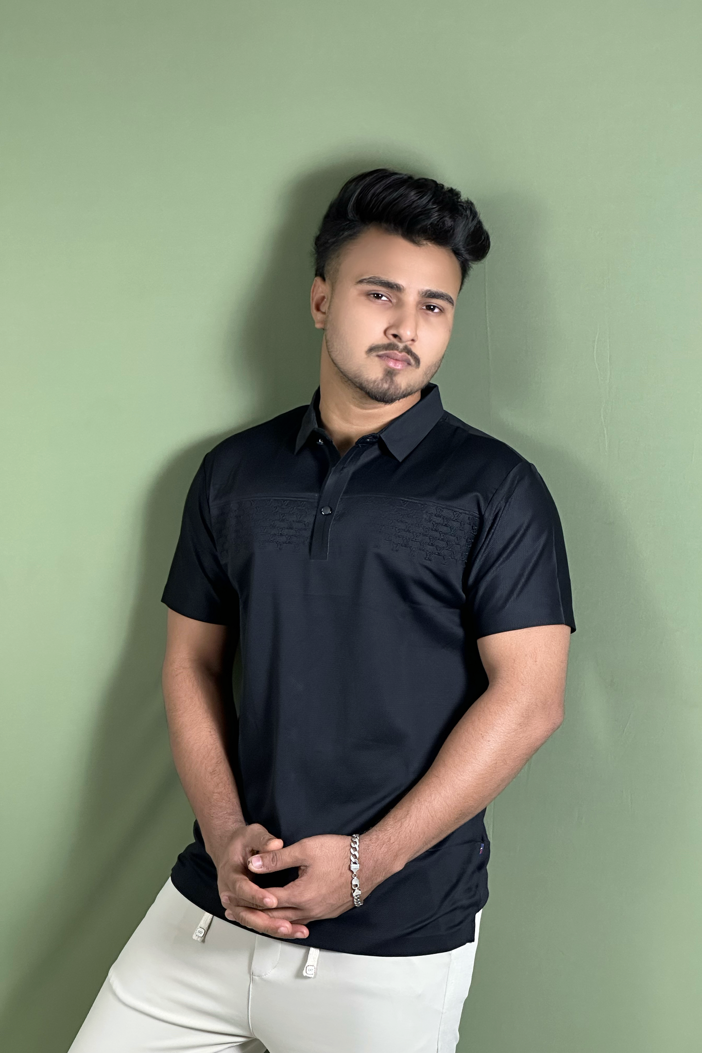 কালো কালার পোলো টি-শার্ট-BLV