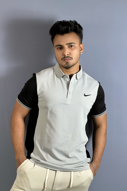 সিলভার কালার পোলো টি-শার্ট-Nike