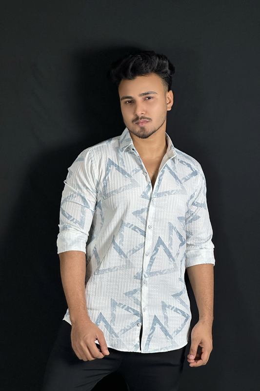 স্কাই হোয়াইট প্রিন্টেড শার্ট-Triangle