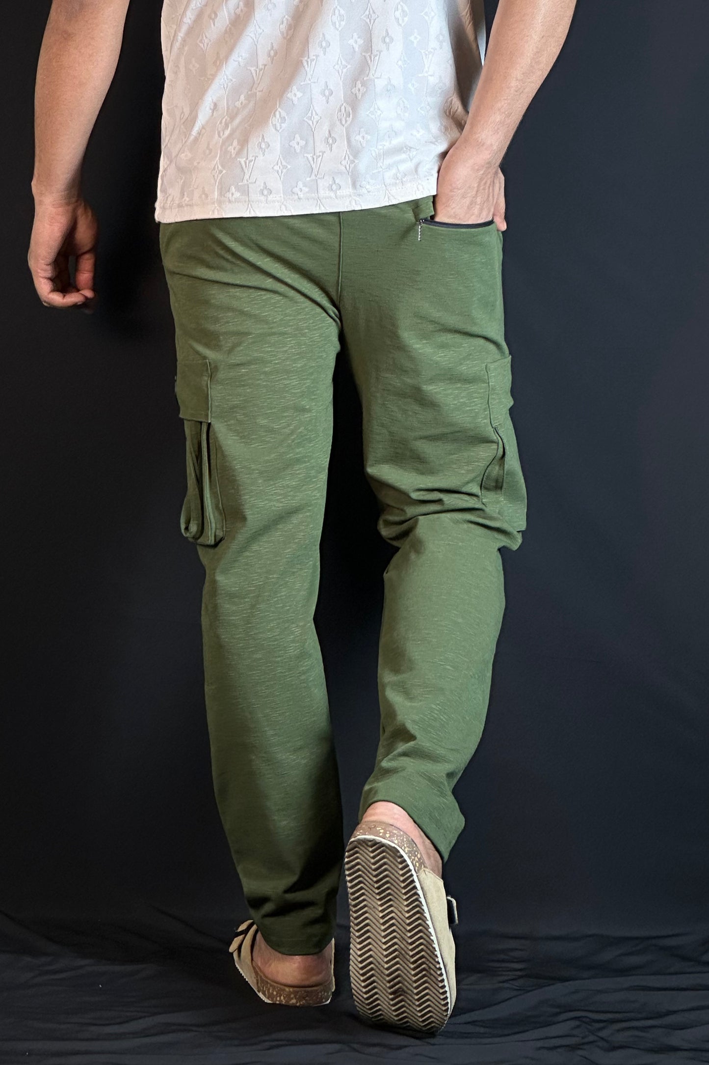 অলিভ কালার চায়না কার্গো জগার্স-ROCK