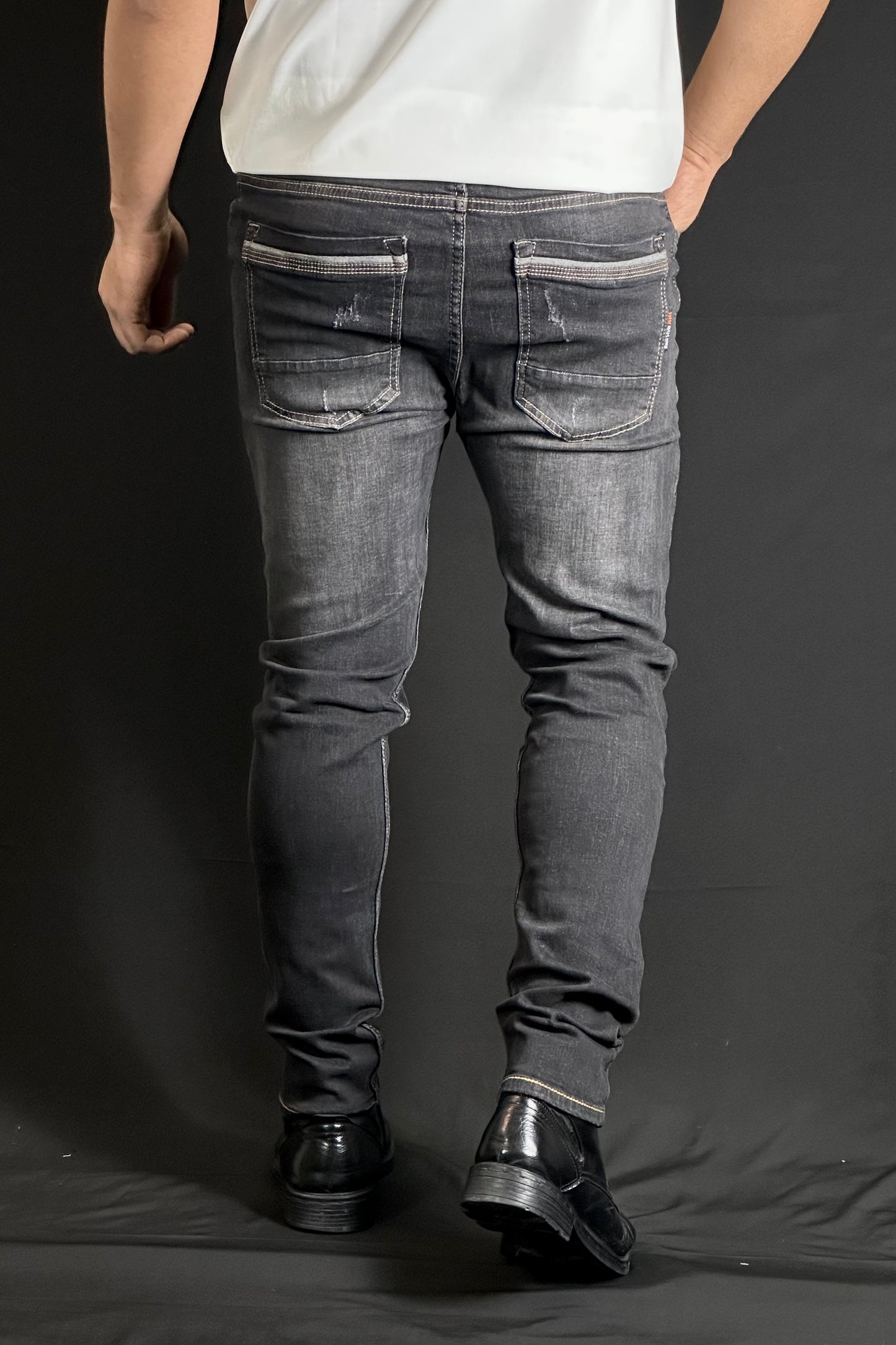 ব্ল্যাক ওয়াশ কালার জিন্স প্যান্ট-Crushed