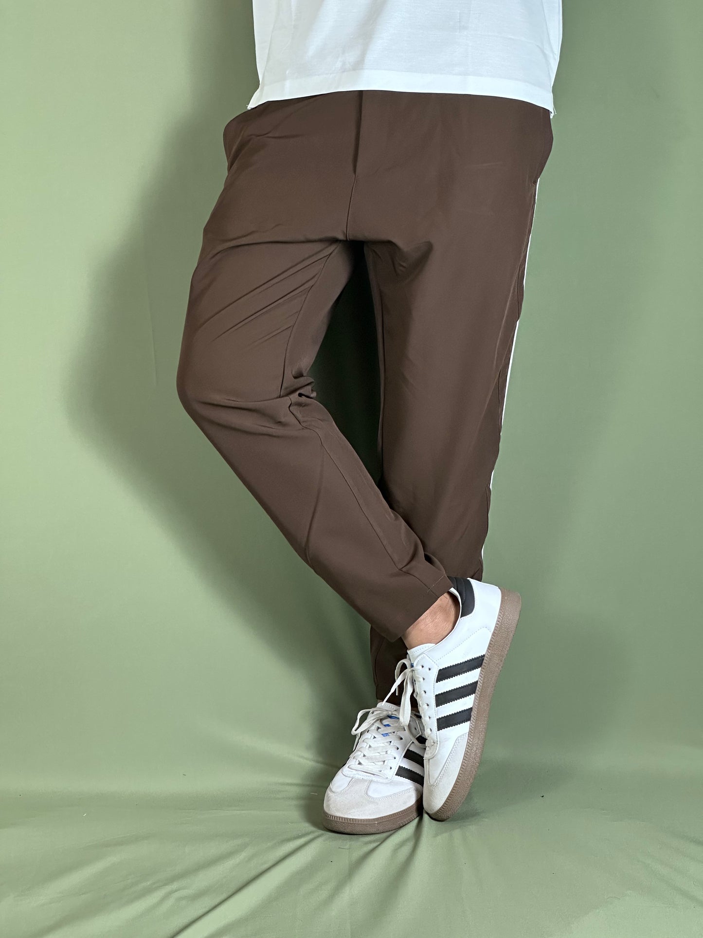 চকলেট কালার ট্রাউজার-Stripe