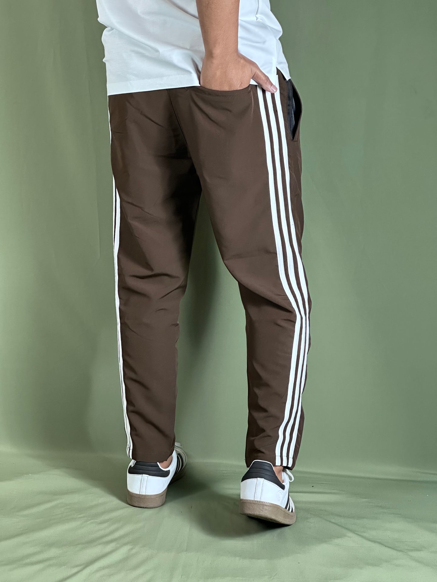 চকলেট কালার ট্রাউজার-Stripe