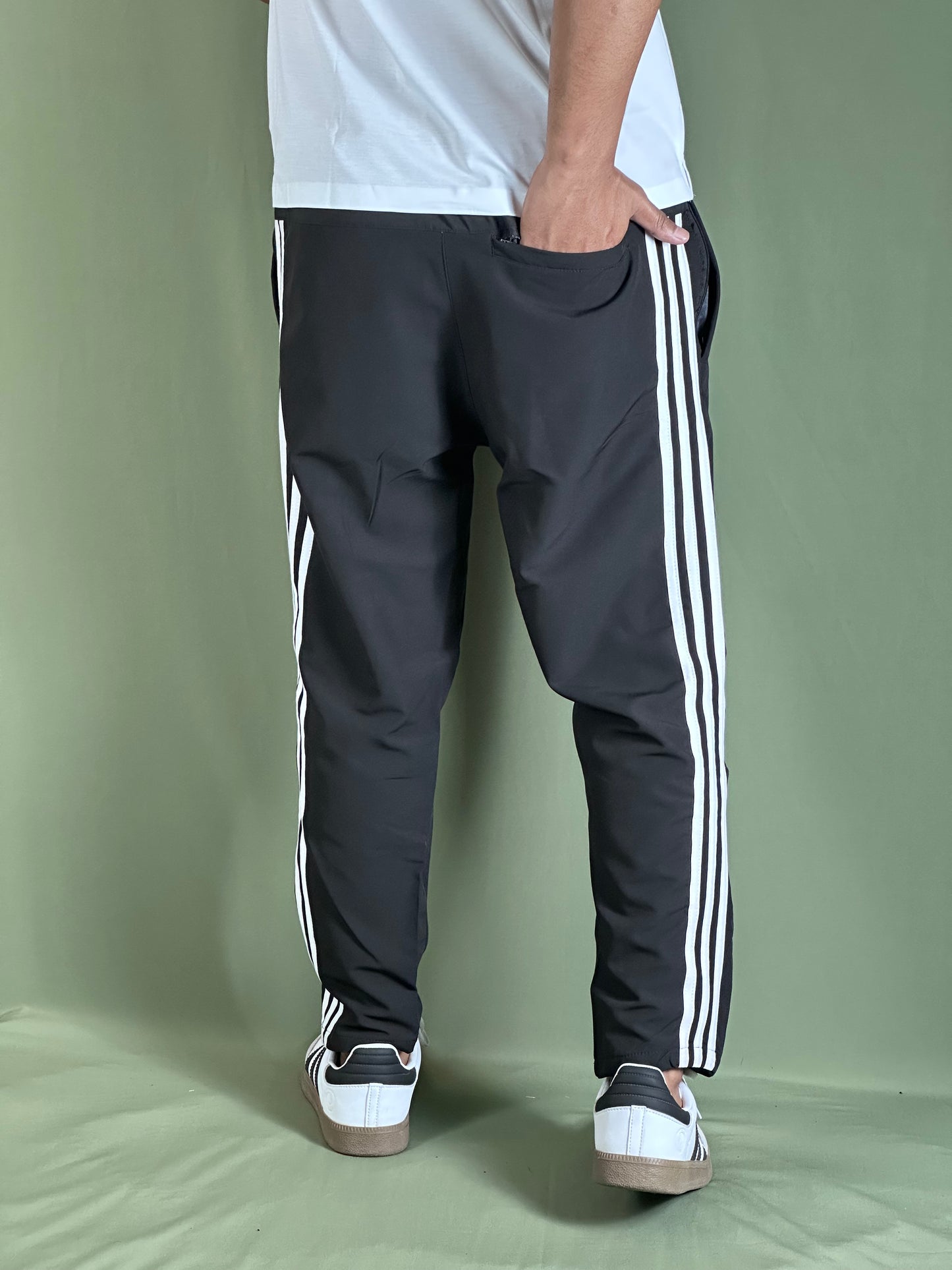 কালো কালার ট্রাউজার-Stripe