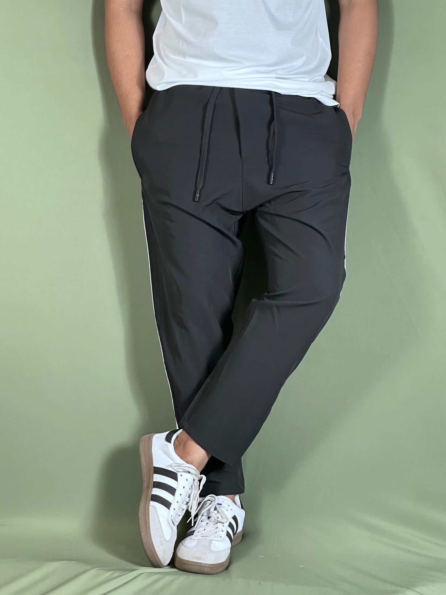 কালো কালার ট্রাউজার-Stripe