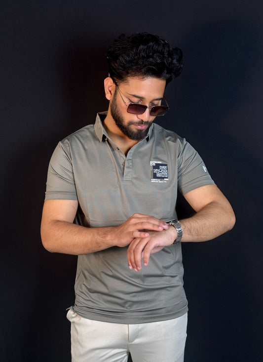 লাইট অ্যাশ কালার পোলো টি-শার্ট-MKKI