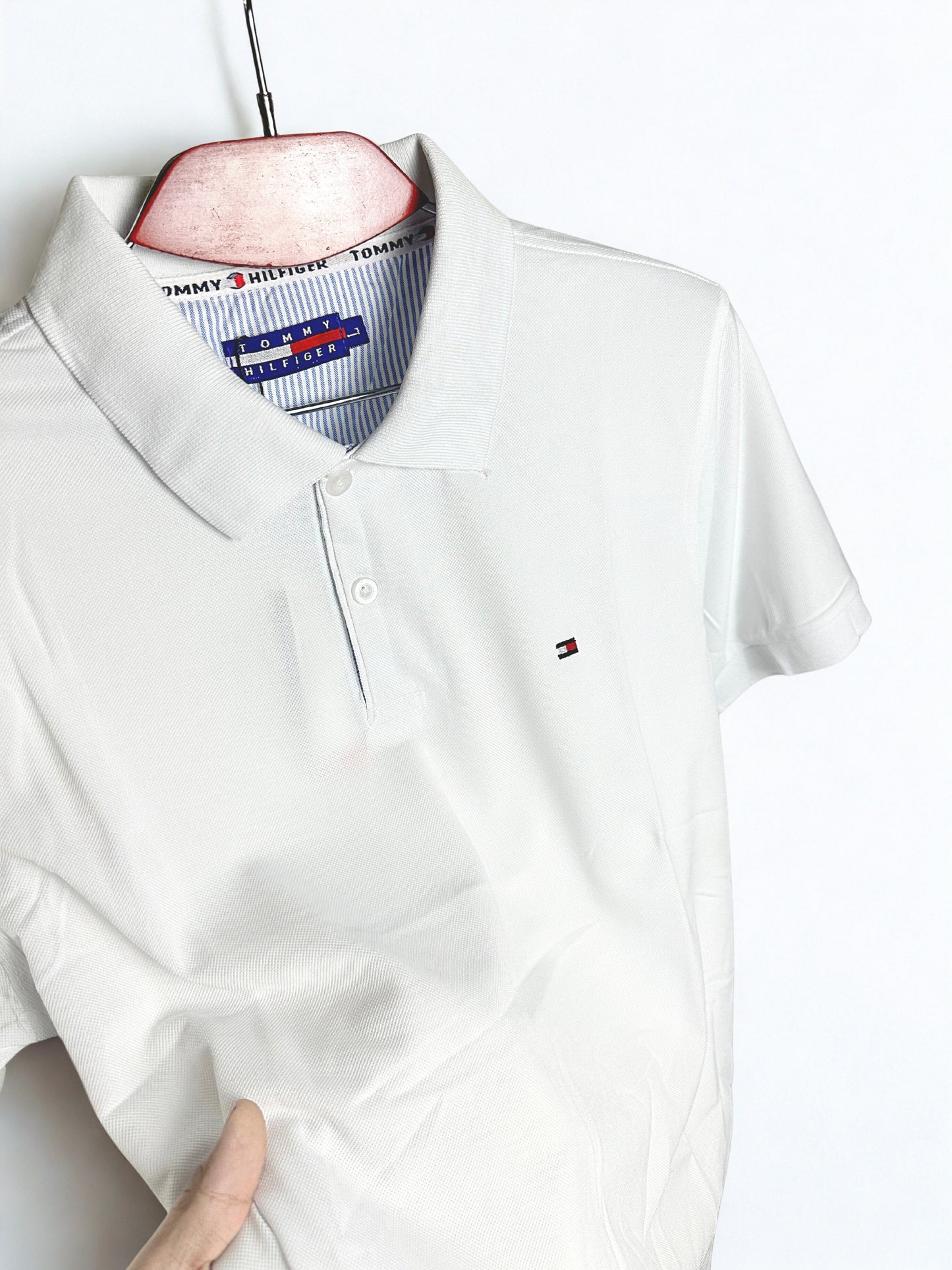 সাদা কালার পোলো টি-শার্ট-TM